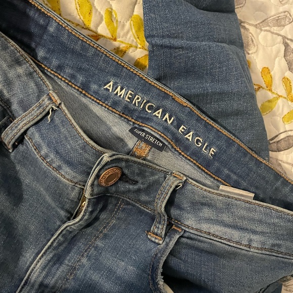 American Eagle Hi-Rise Jegging - Picture 3 of 3